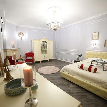 Franco Luxury Appartement Lviv Buitenkant foto
